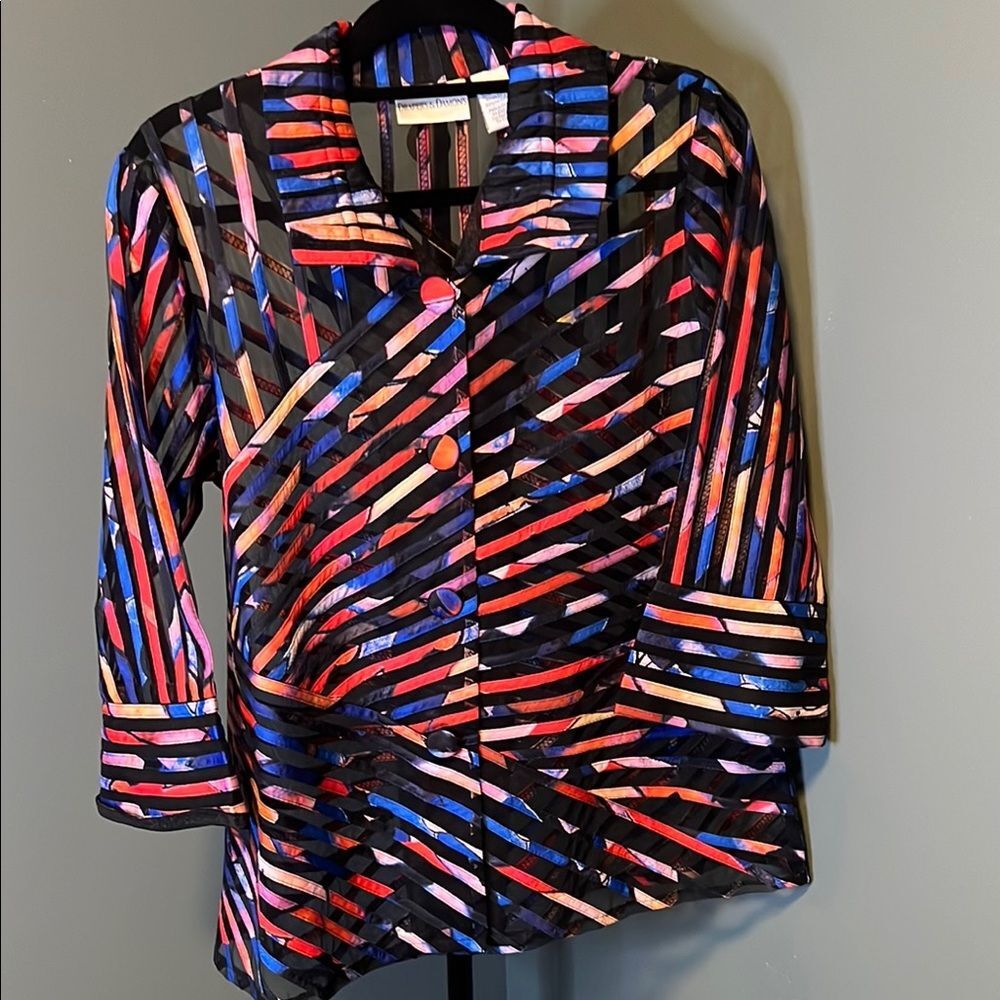 Drapers & Damons Red and Black Graphic 3/4 Sleeve Blouse